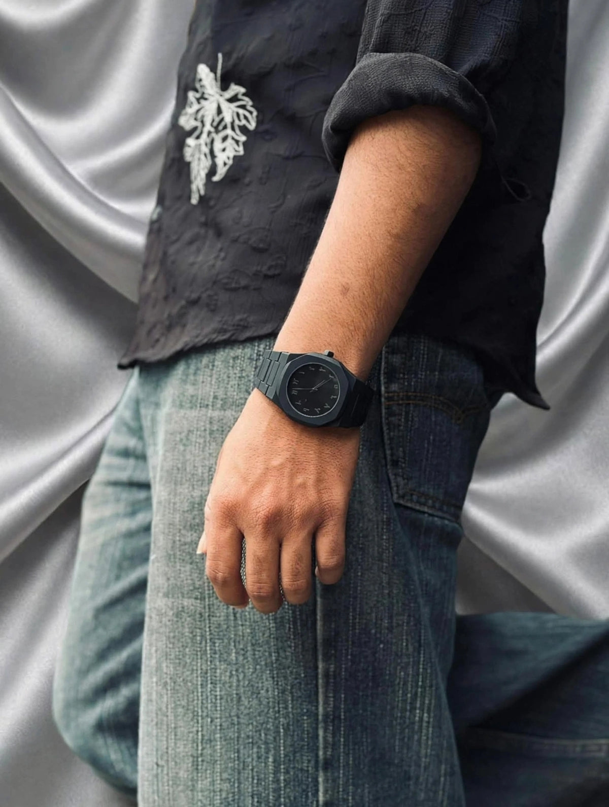 Arabic Aura Watch - Full Black Premium | Arabic Dial Edition🖤