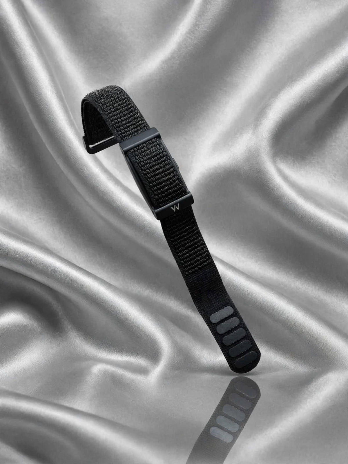 WHOOP FITNESS BAND